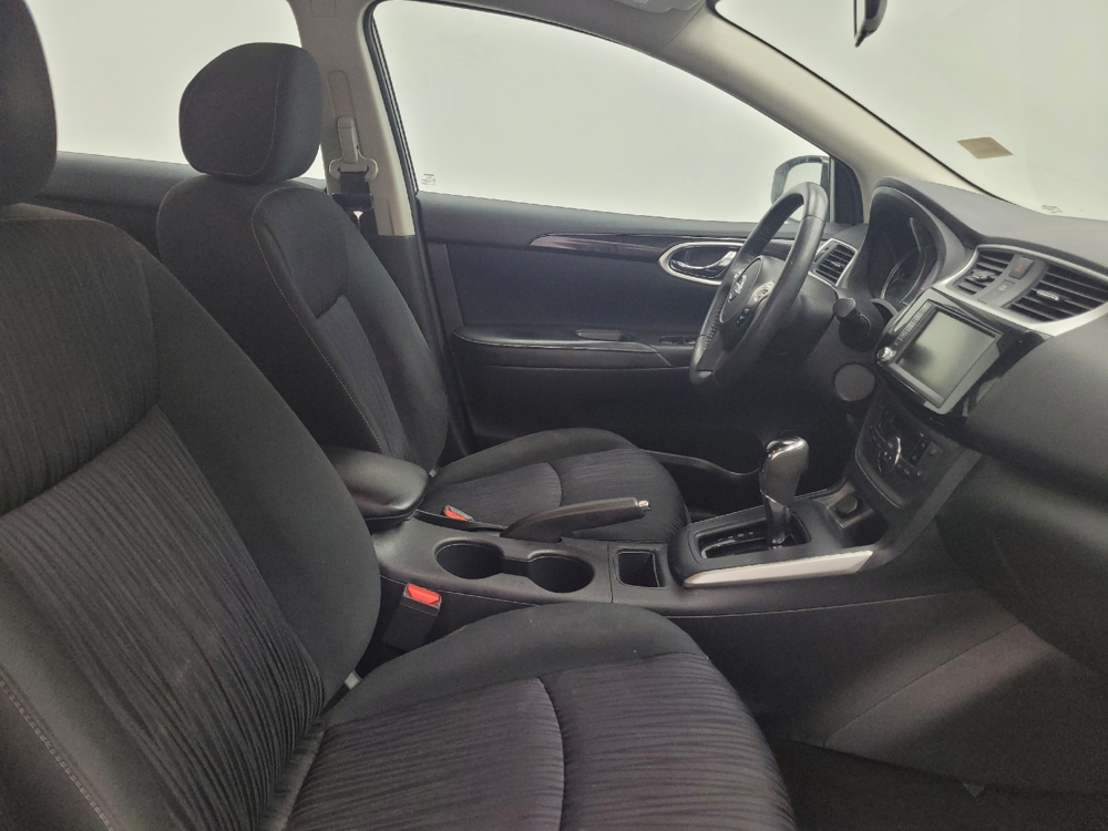 2019 Nissan Sentra SV - Photo 16