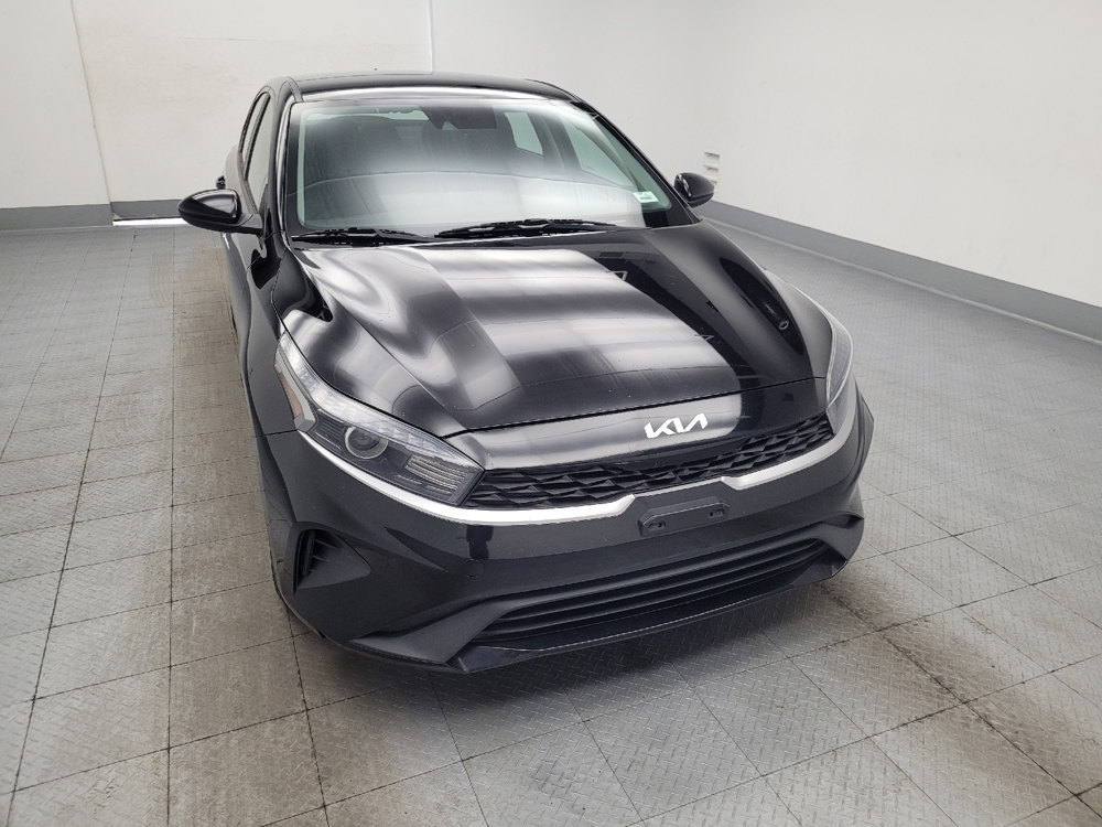 2023 Kia Forte LXS - Photo 11