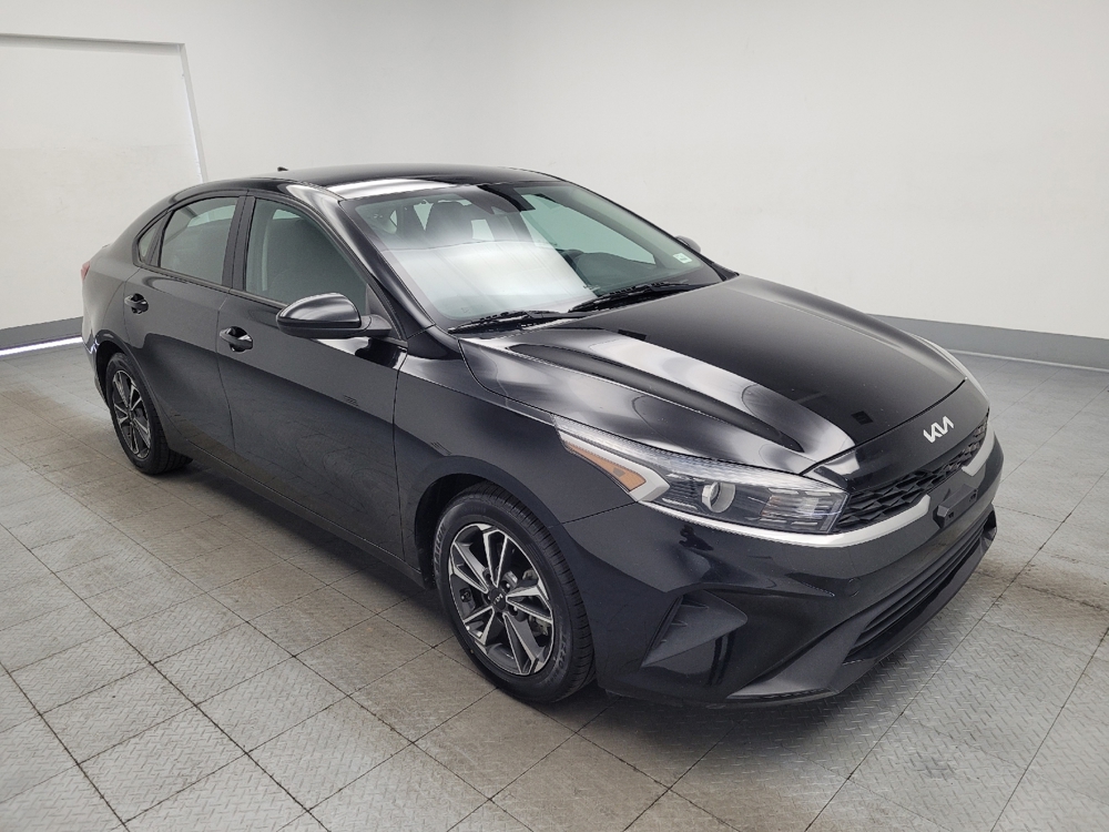 2023 Kia Forte LXS - Photo 10