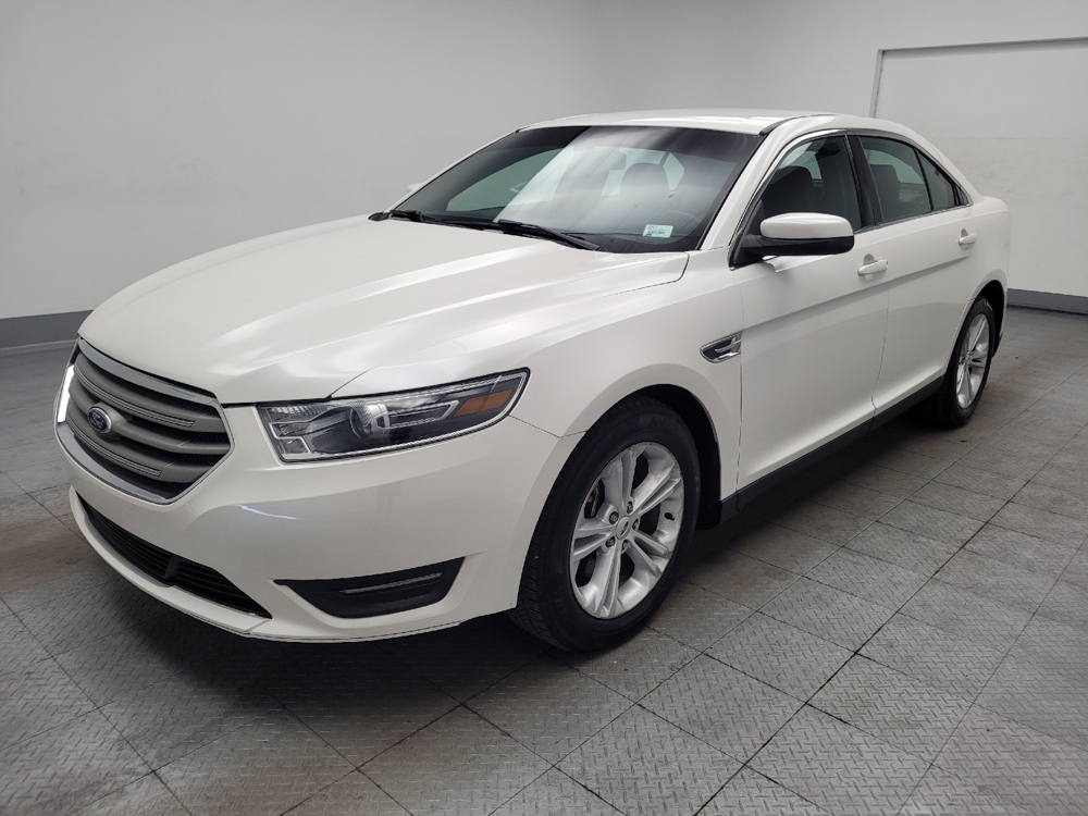 2016 Ford Taurus