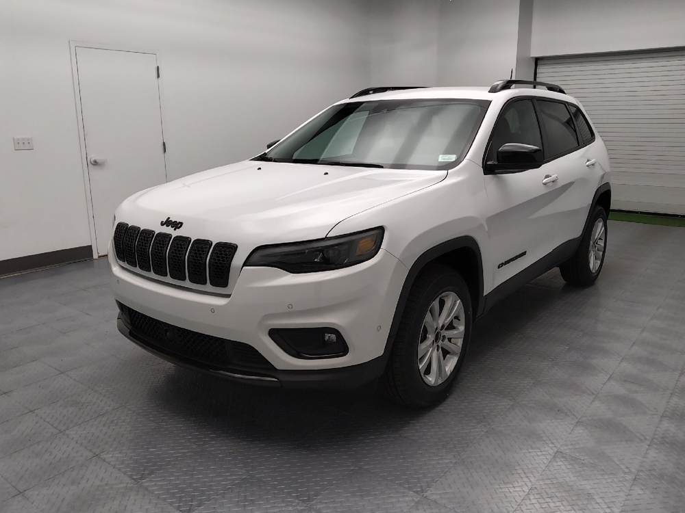 2023 Jeep Cherokee Altitude Lux