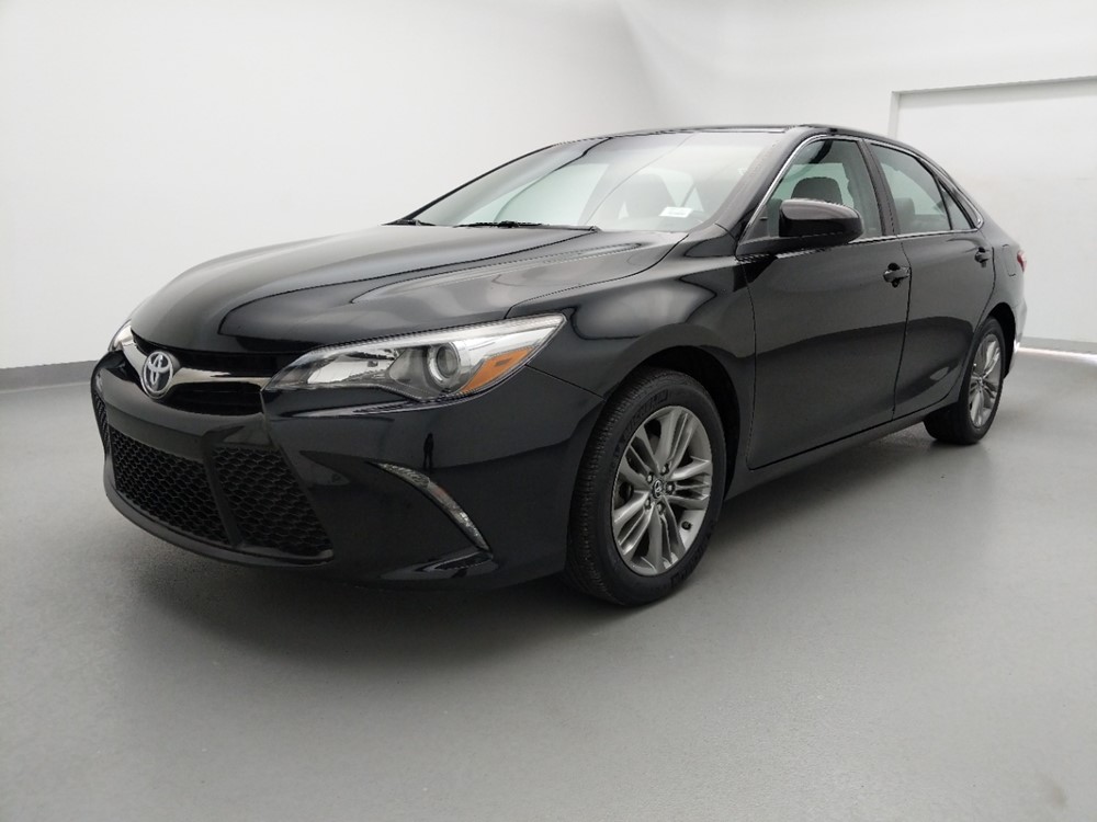 Used 2017 Toyota Camry Driver Front Bumper