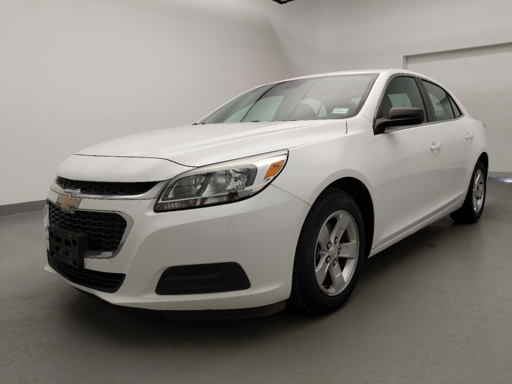 Used 2014 Chevrolet Malibu Driver Front Bumper