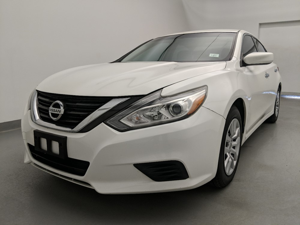 Used 2017 Nissan Altima Driver Front Bumper