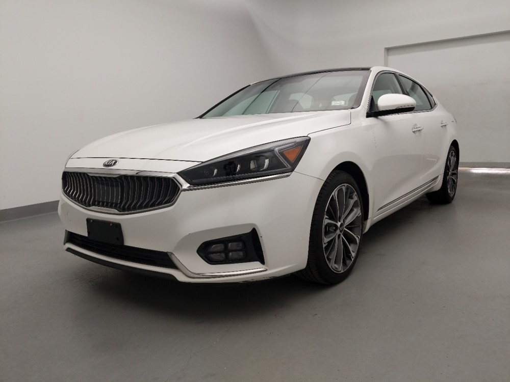 Used 2017 Kia Cadenza Driver Front Bumper