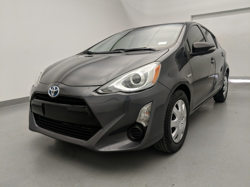 Used 2015 Toyota Prius Driver Front Bumper