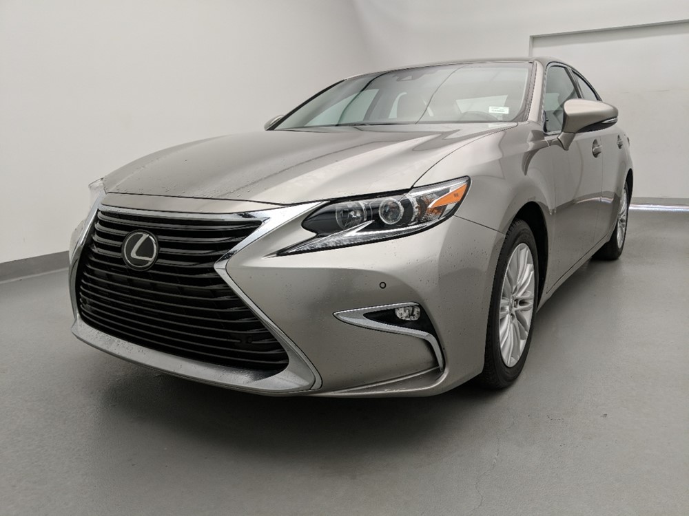 Used 2017 Lexus ES 350 Driver Front Bumper