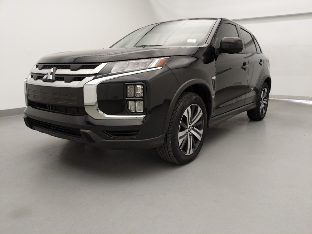 Used 2020 Mitsubishi Outlander Driver Front Bumper