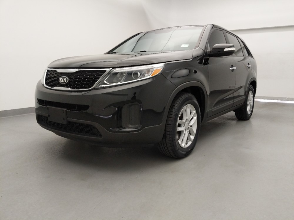 Used 2014 Kia Sorento Driver Front Bumper