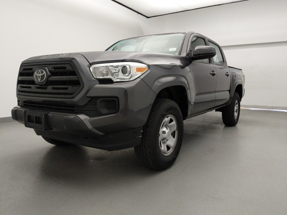 Used 2018 Toyota Tacoma Driver Front Bumper