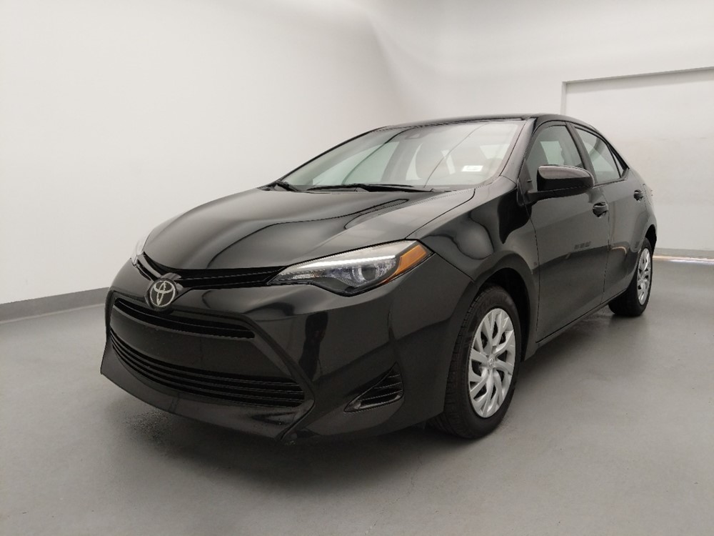 Used 2018 Toyota Corolla Driver Front Bumper