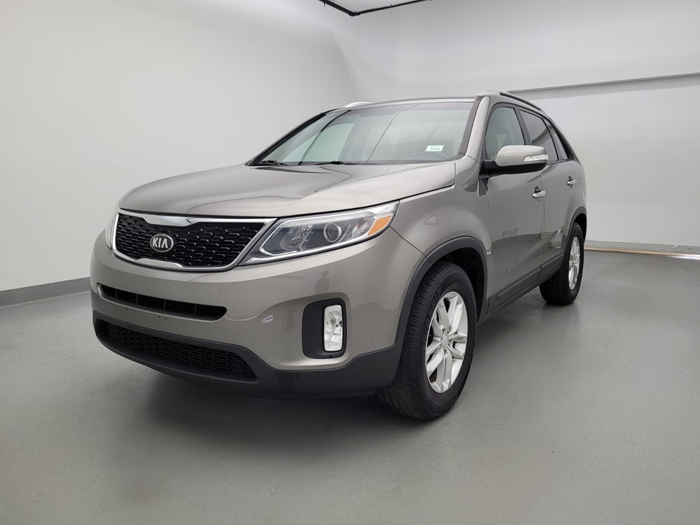 Used 2015 Kia Sorento Driver Front Bumper