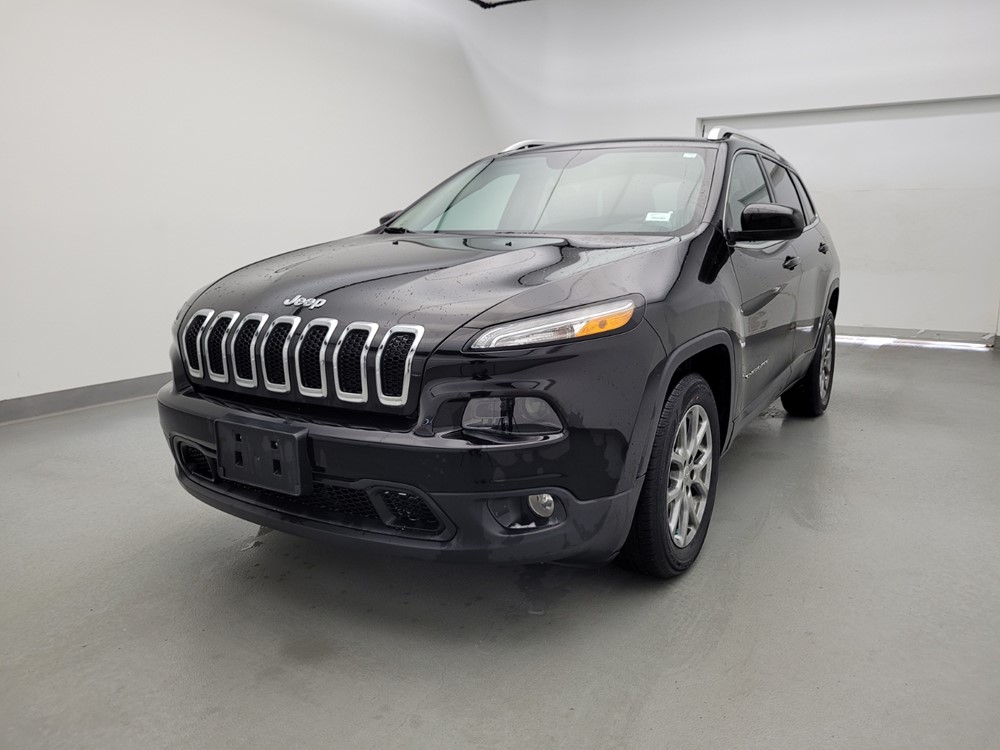 Used 2018 Jeep Cherokee Driver Front Bumper