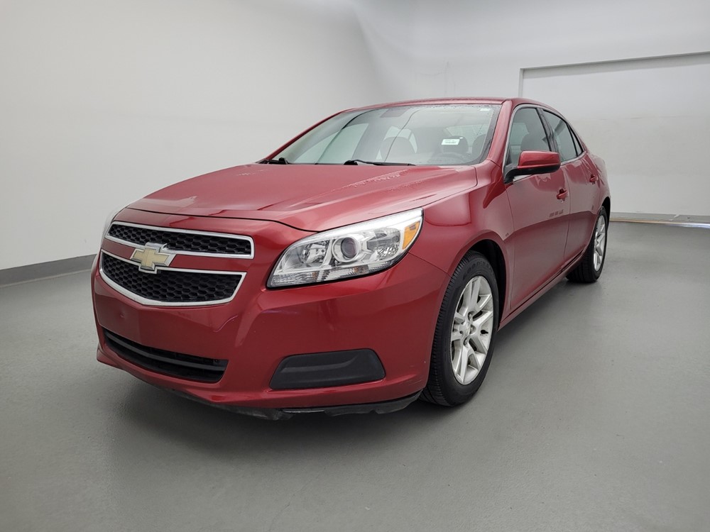 Used 2013 Chevrolet Malibu Driver Front Bumper
