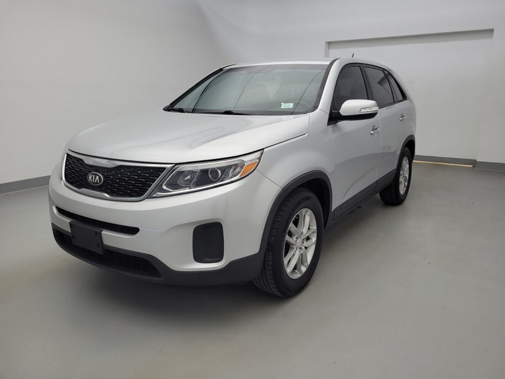 Used 2014 Kia Sorento Driver Front Bumper