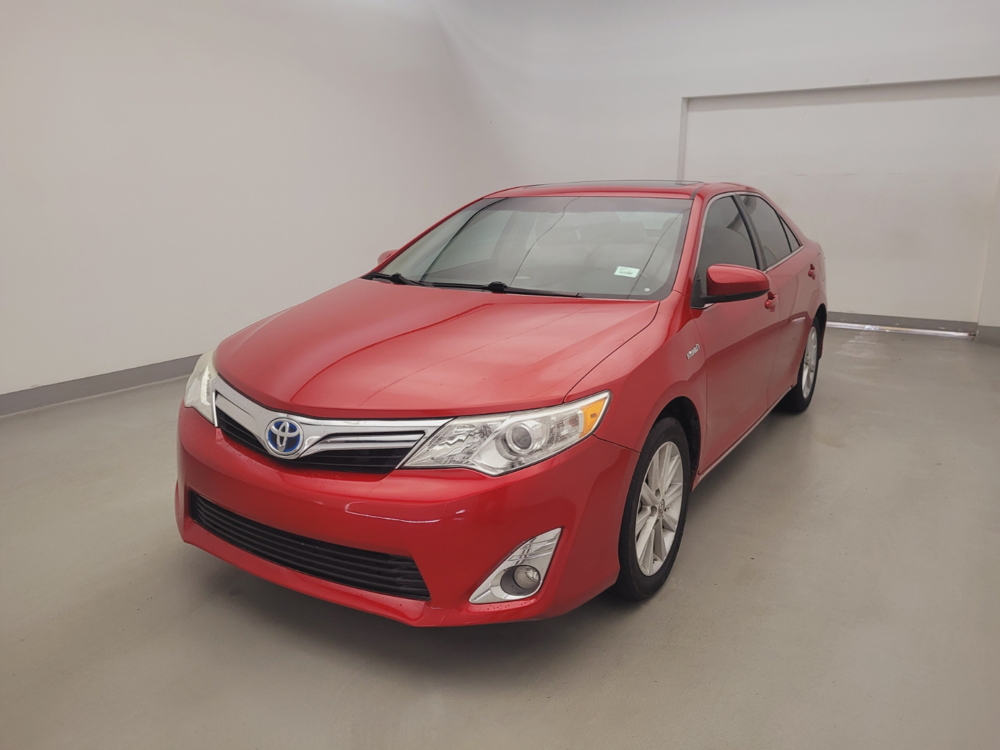 Used 2013 Toyota Camry Driver Front Bumper