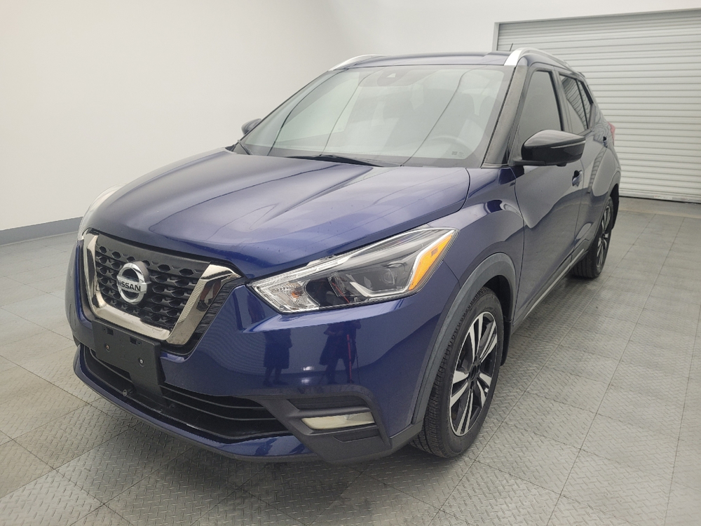 2020 Nissan Kicks SR