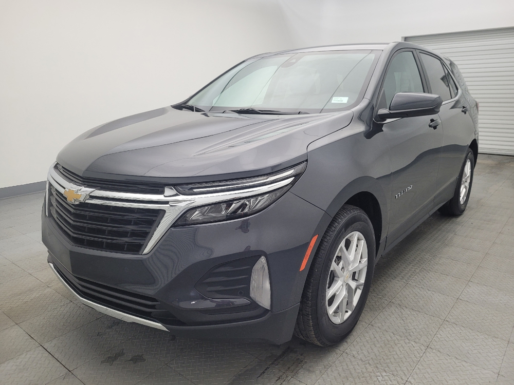2023 Chevrolet Equinox LT's photo