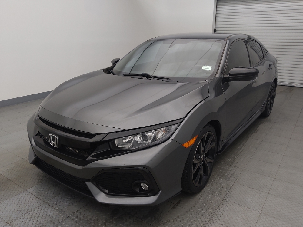 2018 Honda Civic Hatchback Sport's photo