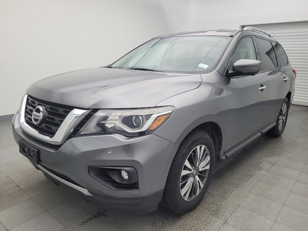 2020 Nissan Pathfinder SL