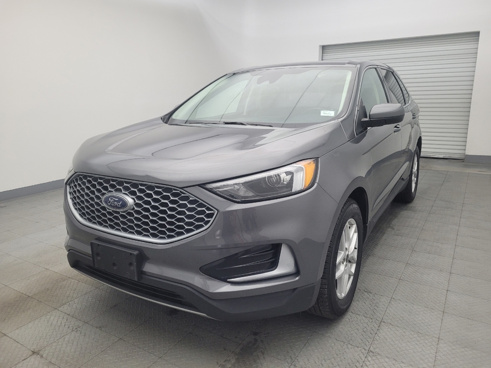2023 Ford Edge SEL's photo