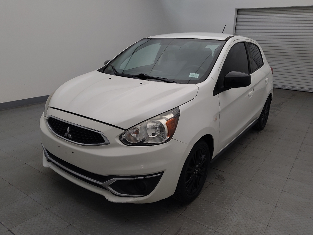 2020 Mitsubishi Mirage LE's photo