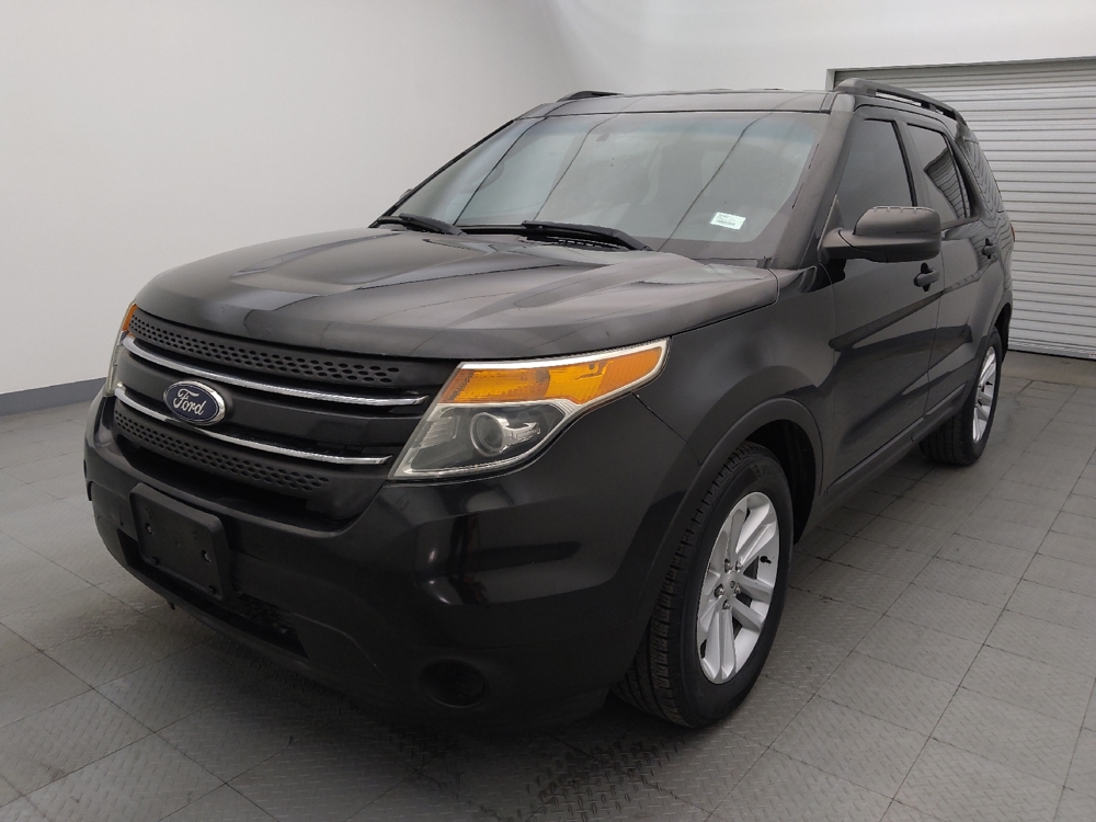 2015 Ford Explorer Base's photo