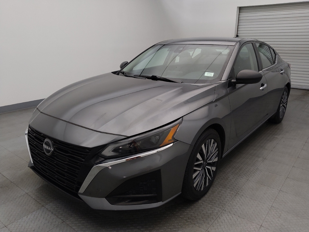 2024 Nissan Altima SV