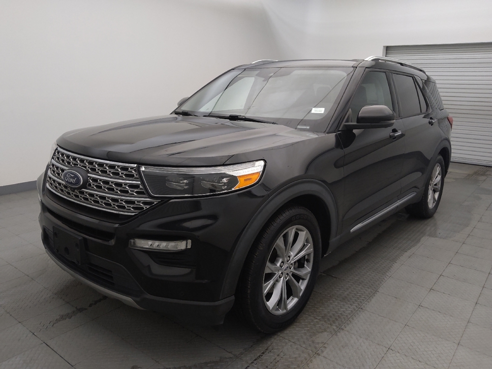 2021 Ford Explorer Limited's photo