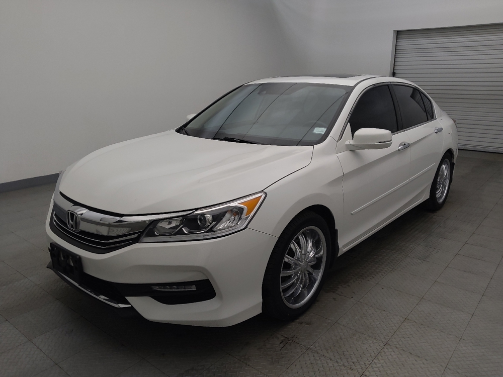 2017 Honda Accord EX-L V-6's photo