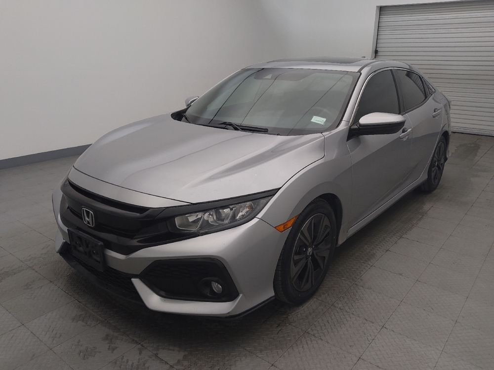 2018 Honda Civic Hatchback EX-L's photo