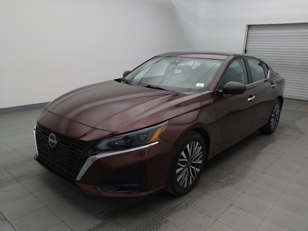 2024 Nissan Altima SV