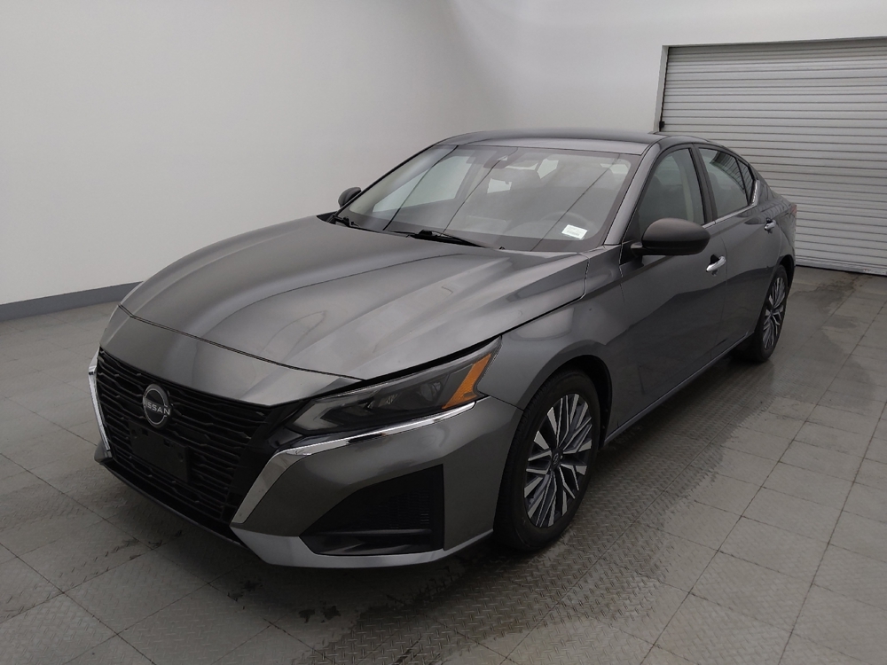 2024 Nissan Altima SV