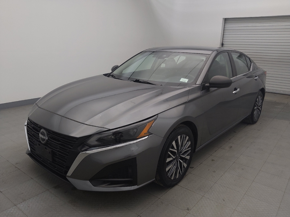 2024 Nissan Altima SV