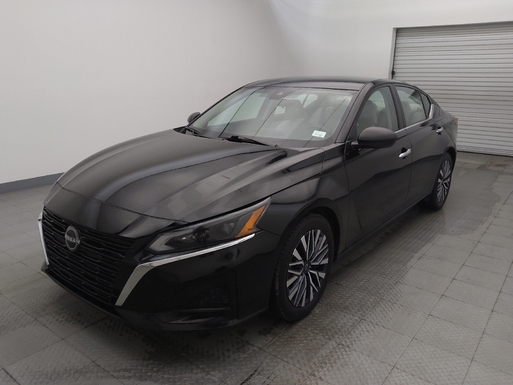 2024 Nissan Altima SV