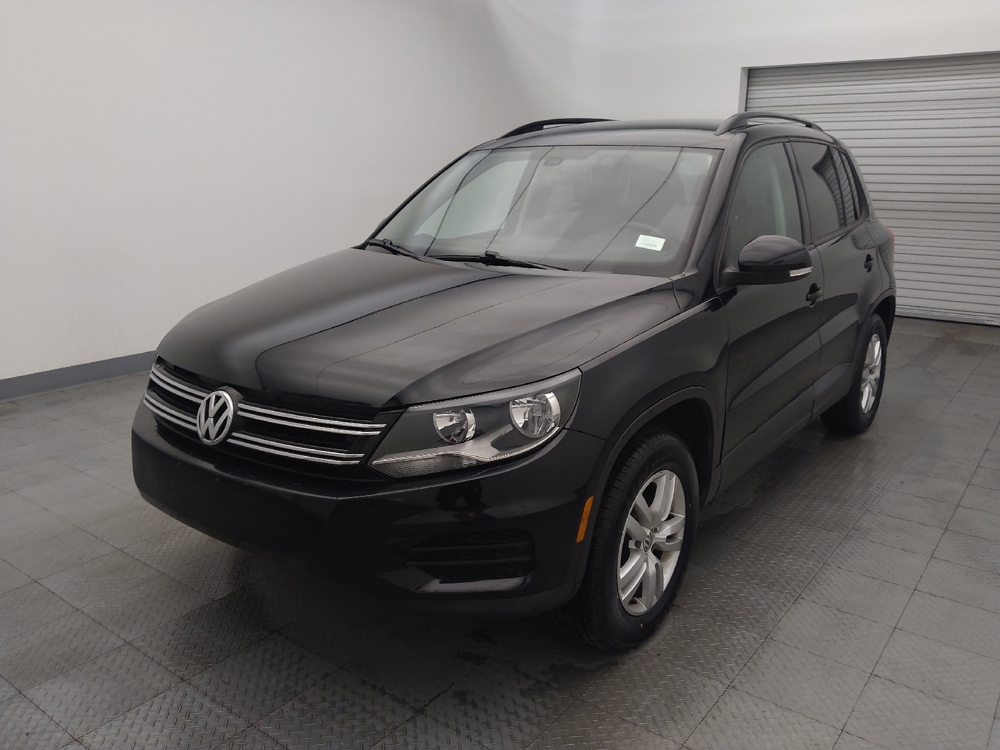 2017 Volkswagen Tiguan Limited Base's photo