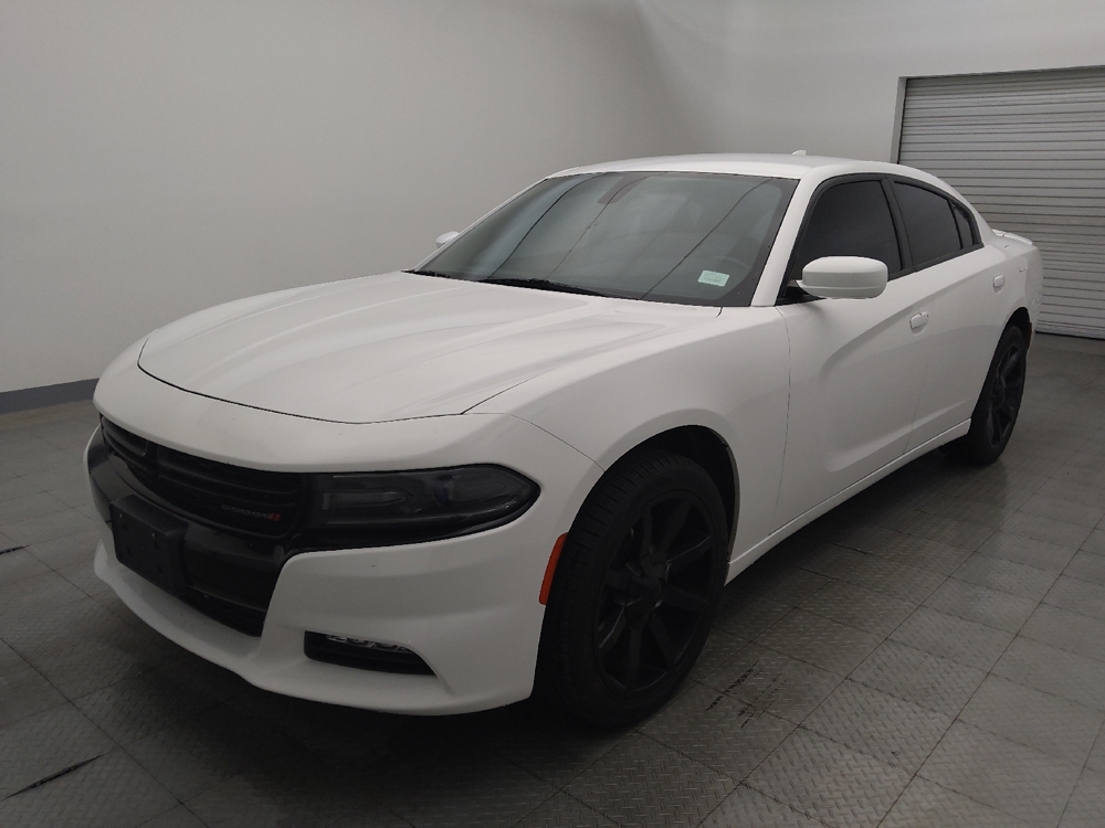 2015 Dodge Charger SXT's photo