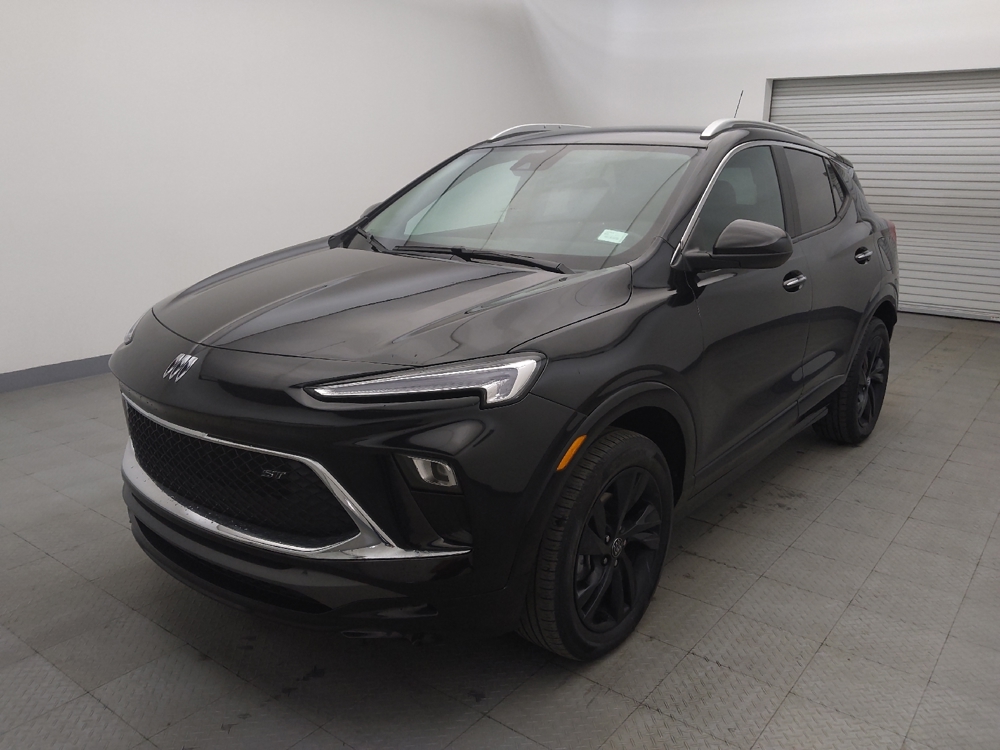 2024 Buick Encore GX Sport Touring's photo