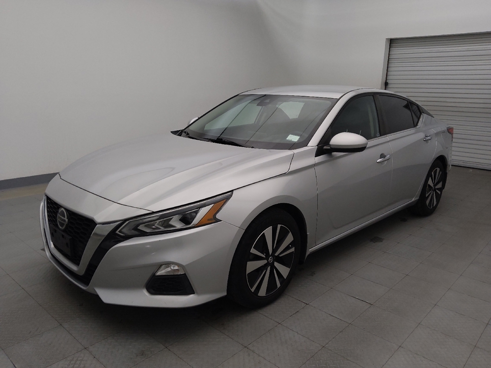 2021 Nissan Altima SV