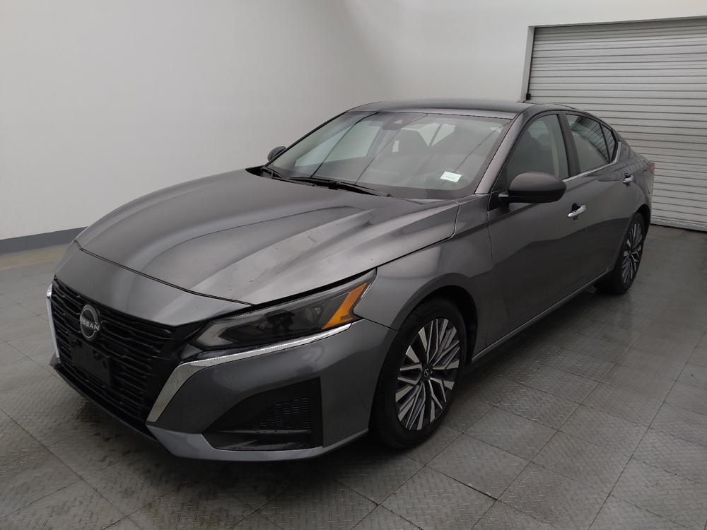 2024 Nissan Altima SV