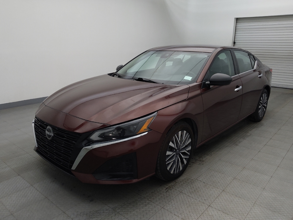 2024 Nissan Altima SV