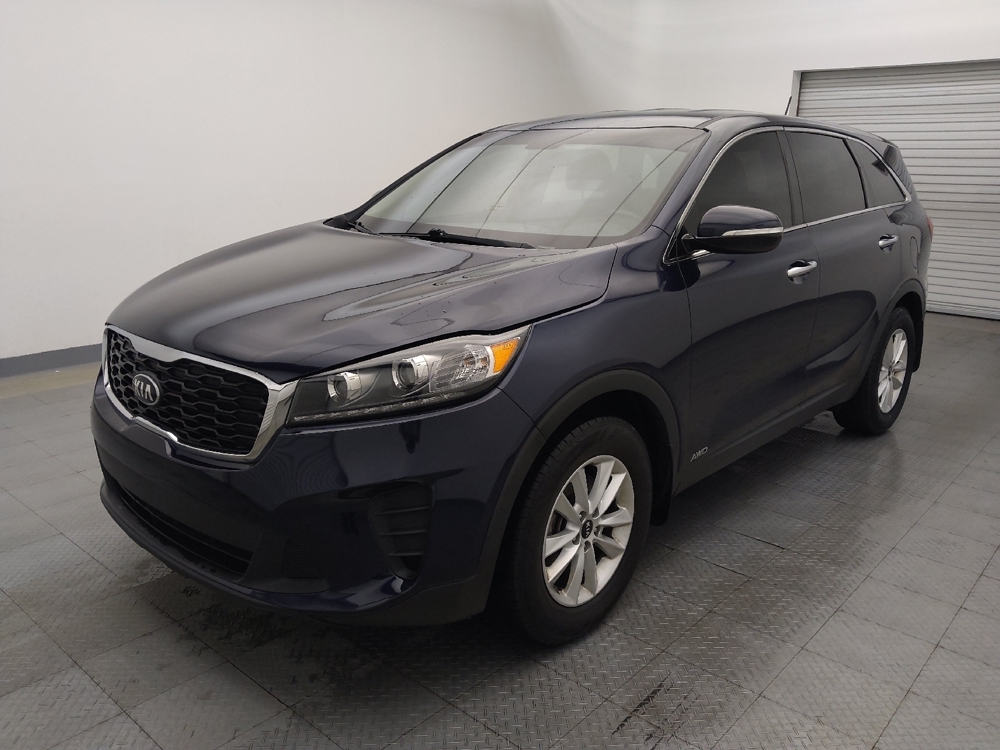 2020 Kia Sorento LX's photo