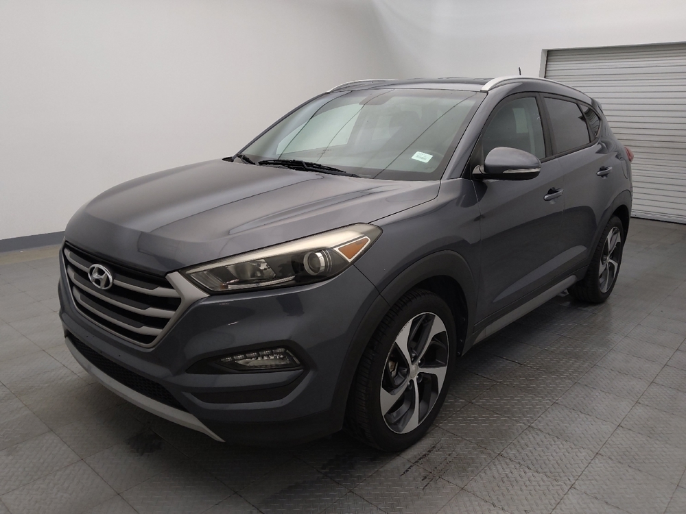 2017 Hyundai Tucson Sport's photo