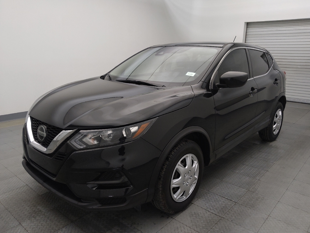 2020 Nissan Rogue Sport S's photo