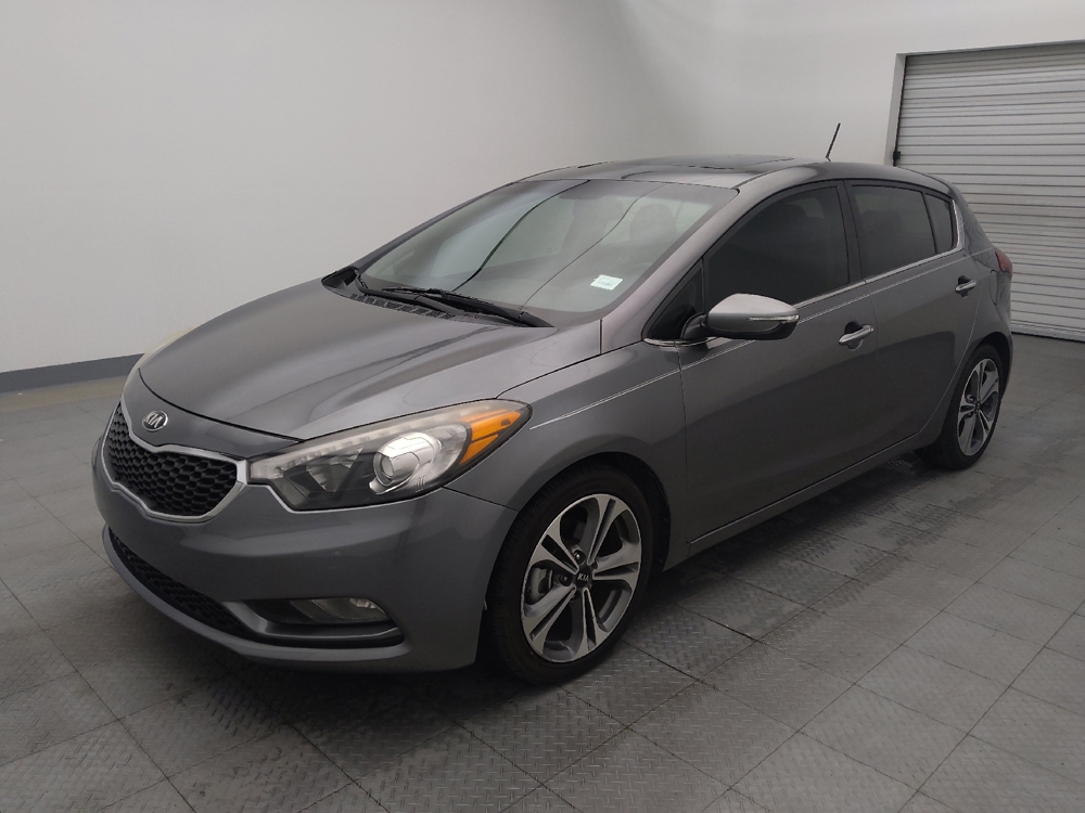 2016 Kia Forte5 EX's photo