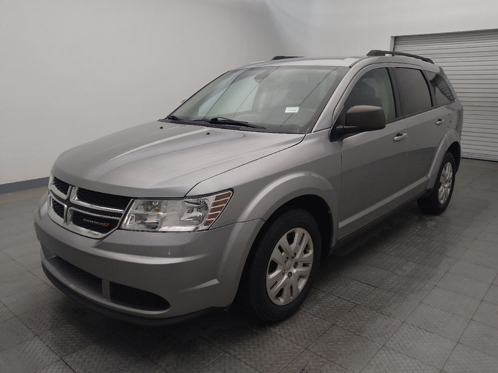 2020 Dodge Journey SE's photo