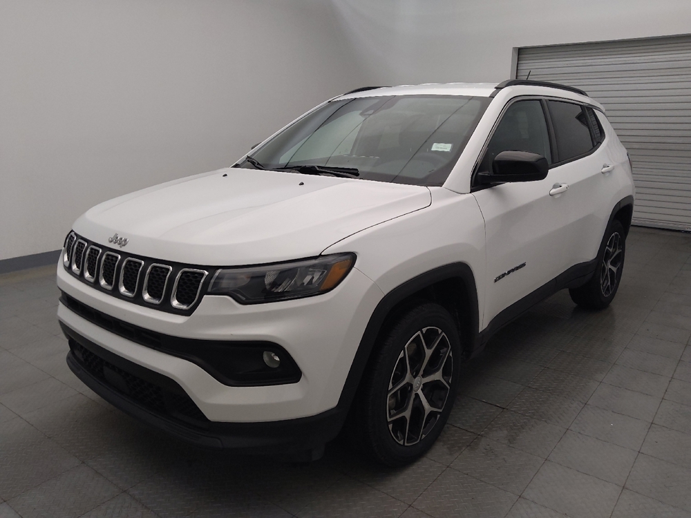 2024 Jeep Compass Latitude's photo