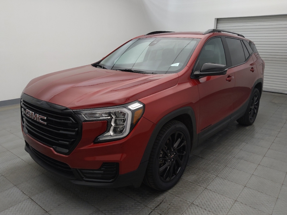 2024 GMC Terrain SLE's photo