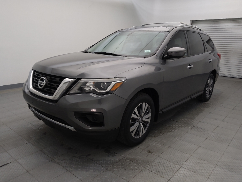 2020 Nissan Pathfinder S's photo