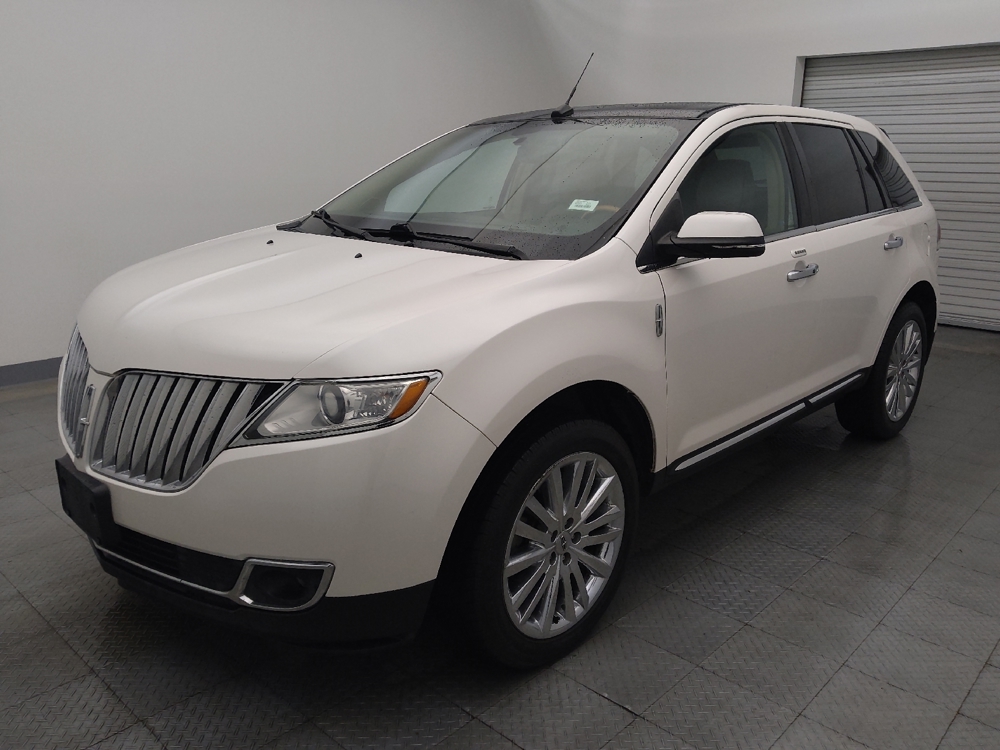 2015 Lincoln MKX Base